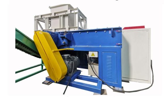 200~8000kg/h 生産能力 プラスチック製の粉砕機