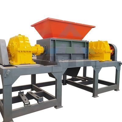 キーワード 持続可能なゴム粉砕タイヤ粉砕のための2軸プラスチック粉砕機