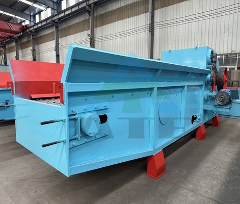 110KW 8-10tph ディーゼルエンジン バイオマスのペレット プラント ドラム 木材支部 クラッシャー チップス チッパー クラッシャー