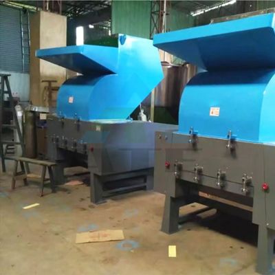 多機能 PE LDPE PP HDPE HDPE PETボトル フィルムとパイプ廃棄物 プラスチック破碎機