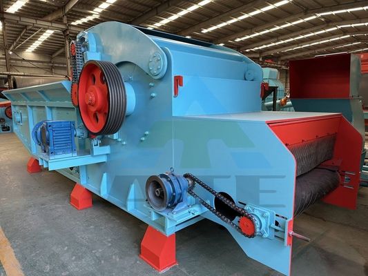 廃棄物バイオマスの強力な木材切片機 95% 標準に達する速度 1-3t/h 容量