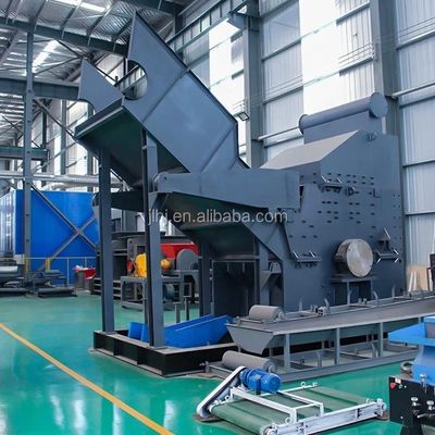 廃棄物金属のリサイクルマシン 強い強度 車の殻とスクラップ・スチール・シュレッダー