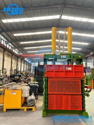 高生産性ゴミタイヤバレーラープレス 縦バレーラー機械 小売およびバレーリング