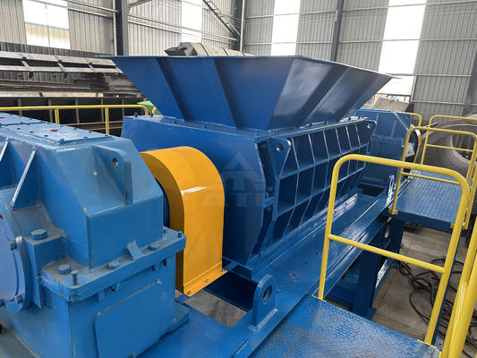 工業用金属を水力処理するダブルシャフト・シュレッダー機 体重5000kg