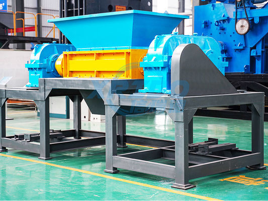 ミニ紙粉砕機 紙粉砕機 1500L/H 容量 ゴム粉砕プラスチックスクラップ