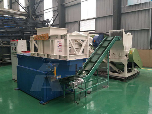 5〜100kg/h 生産能力 波紋紙とプラスチック用の単軸スレッダー