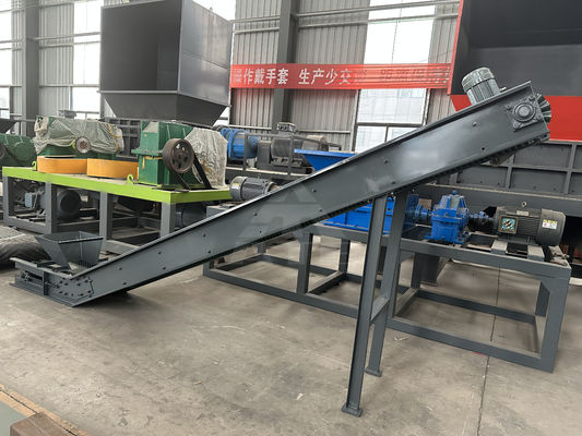 木材廃棄物のためのダブルシャフトシェードラー 小型プラスチック金属 操作が簡単で50kWの電力