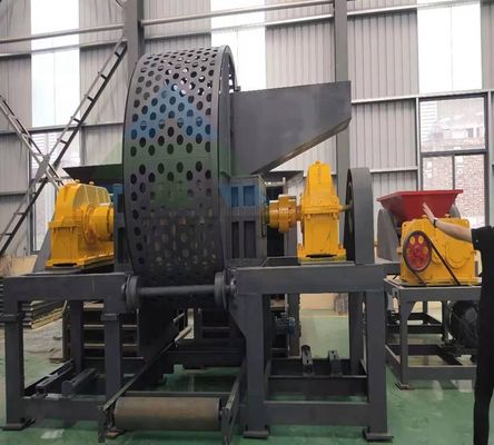 2-3tons 容量 高生産性のタイヤ 破片 機械 廃棄タイヤ リサイクル