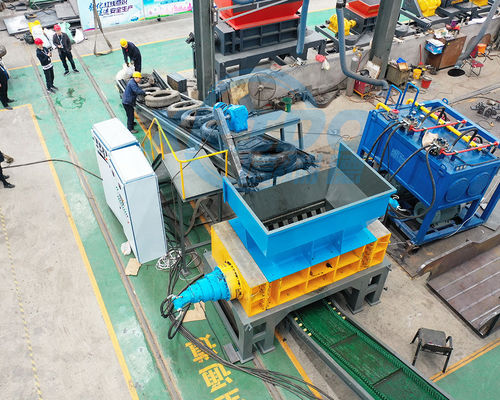 金属加工合金 二重軸ゴム 金属タイヤ 粉砕機 リサイクルのためのハンマーミール