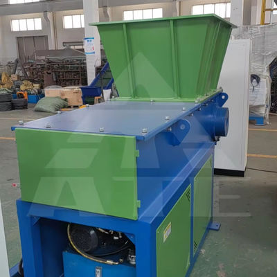 プラスチックミニ商用紙箱のための競争力のある単軸廃棄物細工機