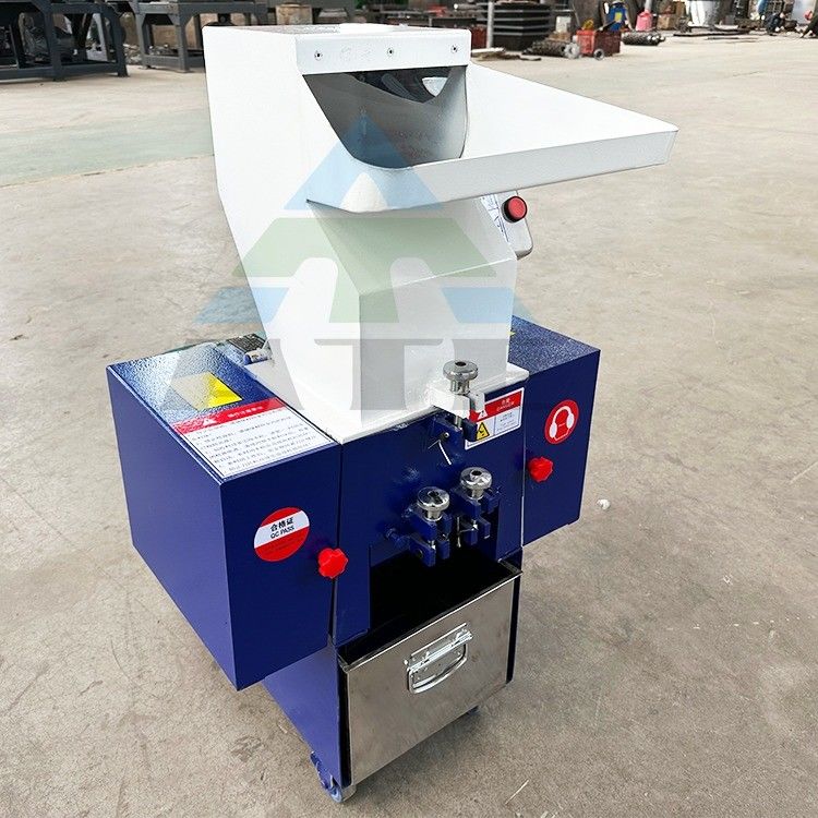 多機能 PE LDPE PP HDPE HDPE PETボトル フィルムとパイプ廃棄物 プラスチック破碎機