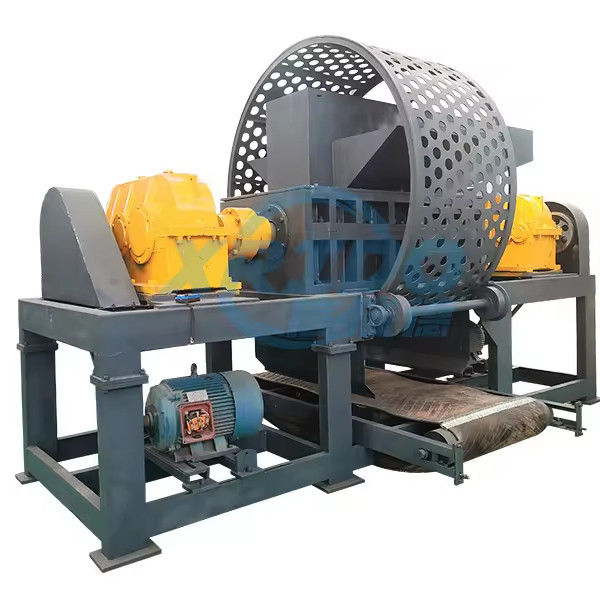 リサイクリング産業 ワイヤタイヤのタイヤスレッダーマシン 2200 kg 重量 耐久性設計
